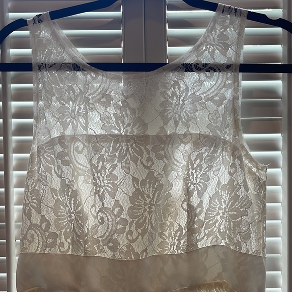Beautiful, white lace dress, altered state, size medium - Picture 2 of 10